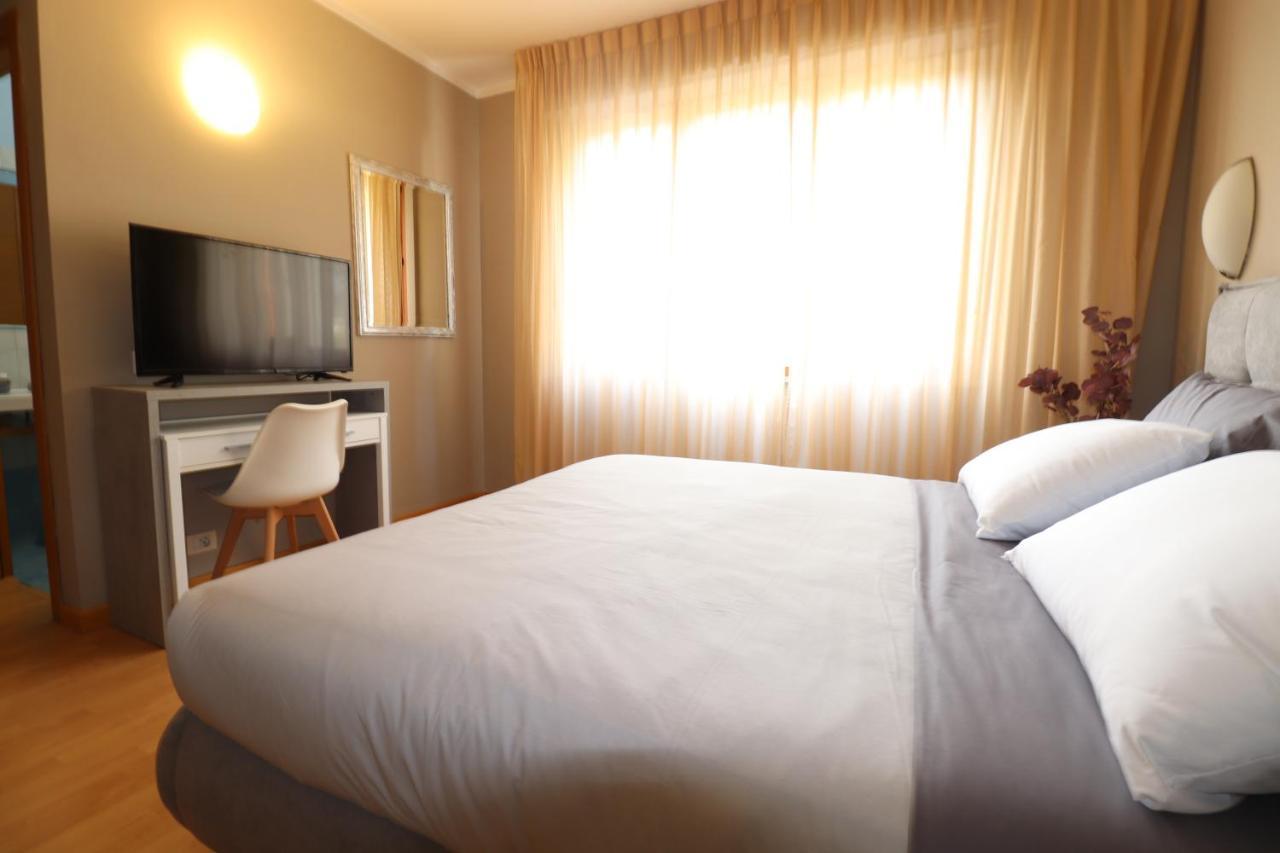 Hotel Rio ウンベルティデ エクステリア 写真
