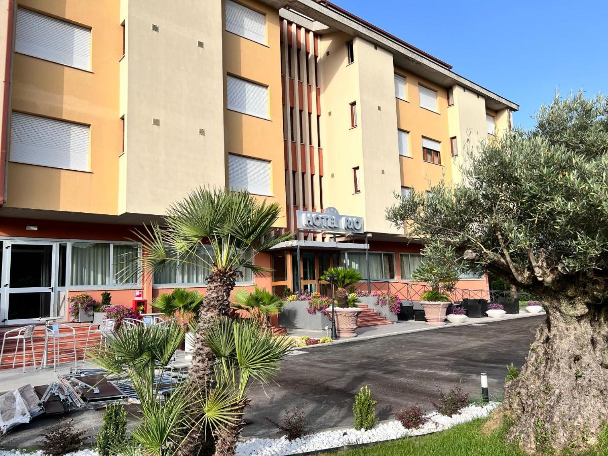 Hotel Rio ウンベルティデ エクステリア 写真
